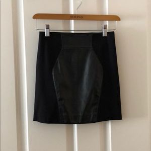 Guess by Marciano leather and spandex mini skirt